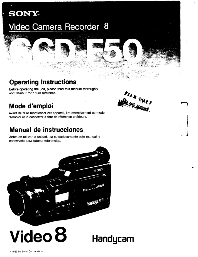 Image de la première page du manuel de l'appareil CCD-F50